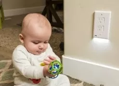 SnapPower SafeLight Duplex Outlet Cover Plate - Sliding Outlet Cover - Integrated LED Automatic On/Off Lighting - White Finish - 4000K -Lighting Decoration Store 01 spsg 100 crwh app safe light decor outlet cover