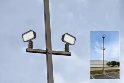 90W LED Flood Light With Slipfitter Mount - 11,700 Lumens - 400W Metal Halide Equivalent - 5000K 9 90W LED Flood Light With Slipfitter Mount - 11,700 Lumens - 400W Metal Halide Equivalent - 5000K -Lighting Decoration Store afl xk70 110 s app installed on parking lot pole