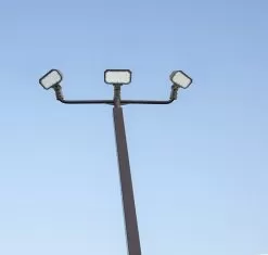 70W LED Flood Light With Slipfitter Mount - 8,400 Lumens - 250W Metal Halide Equivalent - 5000K 9 70W LED Flood Light With Slipfitter Mount - 8,400 Lumens - 250W Metal Halide Equivalent - 5000K -Lighting Decoration Store afld2 50k70 110 s application parking lot