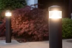 Round LED Bollard Light With Architectural Bevel Edge - Cone Reflector - Dark Bronze Finish - 20W - 3000K / 4000K -Lighting Decoration Store blr xk20w 740brt on close up