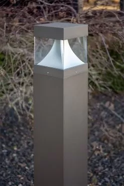 Square LED Bollard Light With Flat Top - Cone Reflector - Bronze Finish - 22W - 2,640 Lumens - 3000K / 4000K / 5000K -Lighting Decoration Store blsb xk22w 742 installed close up 2