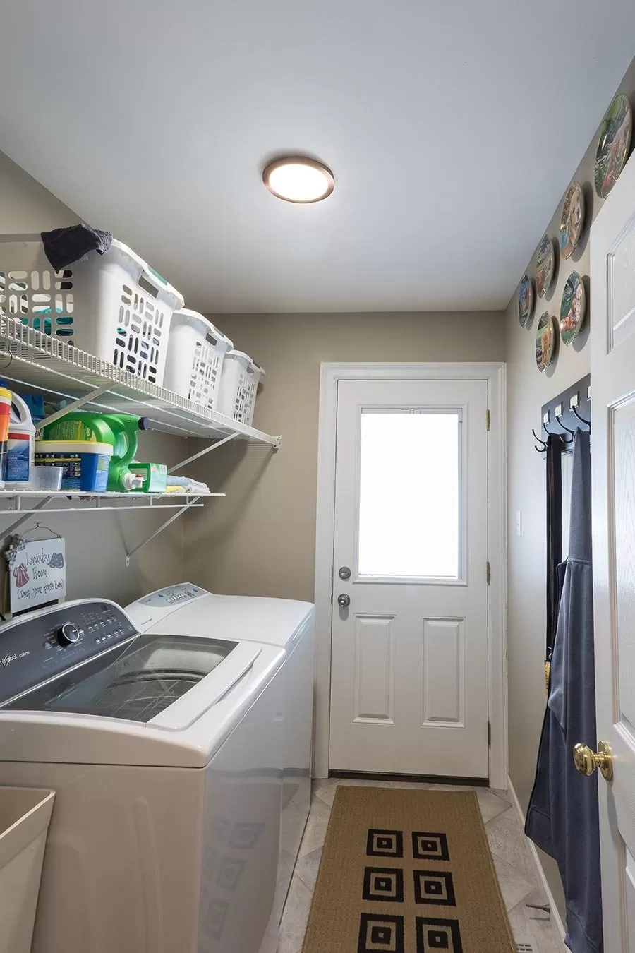 9” LED Downlight W/ Rose Gold Trim - 18W Flush Mount Ceiling Light - 1,440 Lumens - 100 Watt Equivalent - 4000K/3000K - Dimmable 11 9” LED Downlight W/ Rose Gold Trim - 18W Flush Mount Ceiling Light - 1,440 Lumens - 100 Watt Equivalent - 4000K/3000K - Dimmable - Image 11