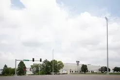 120W LED Street Light - 16,250 Lumens - Knuckle Slipfitter Mount - 250W MH Equivalent - 3000K / 4000K - Optional Photocell -Lighting Decoration Store rwla street lights app 1