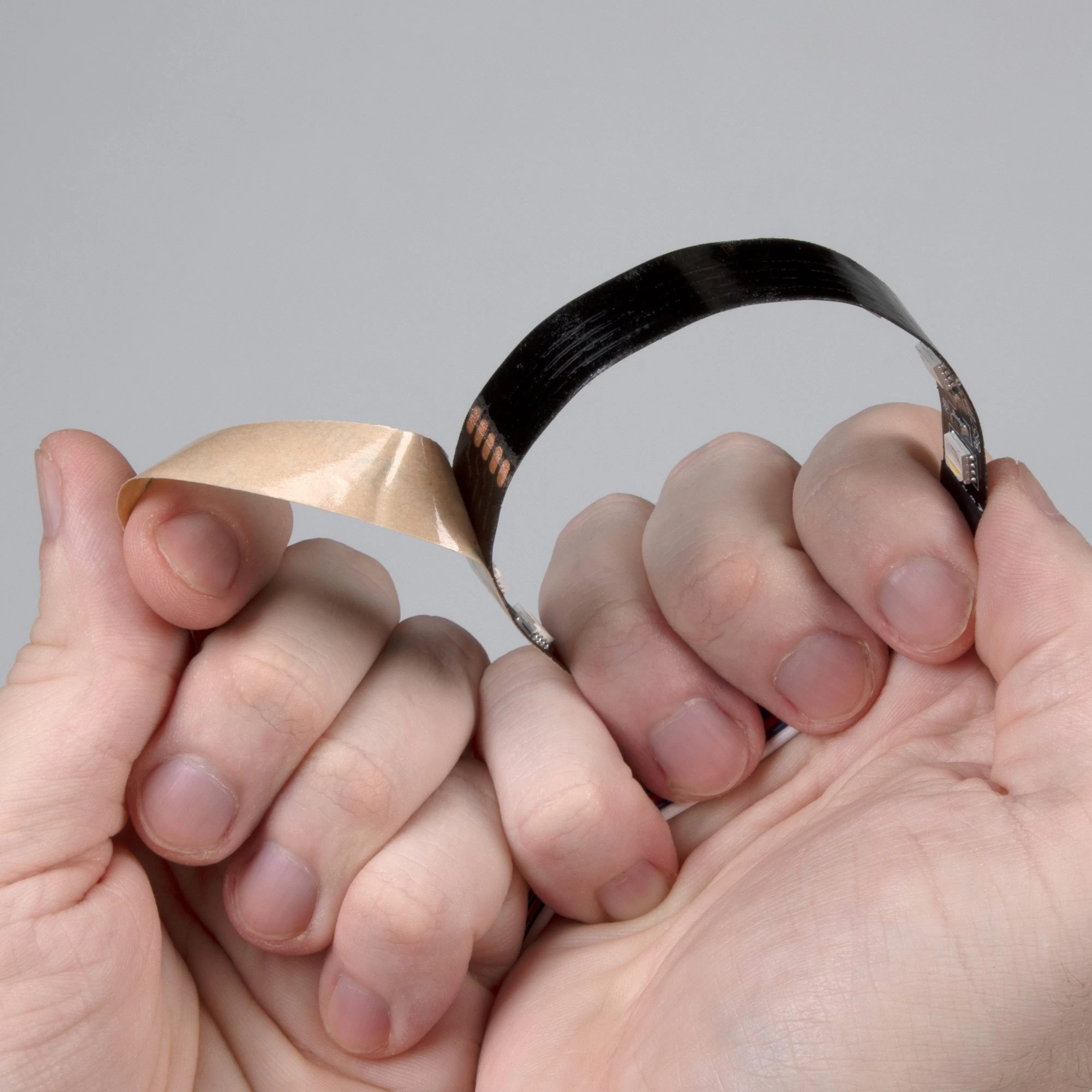 5m Black PCB RGBW LED Strip Light - 5050 Color-Changing LED Tape Light - 24V - IP20 5 5m Black PCB RGBW LED Strip Light - 5050 Color-Changing LED Tape Light - 24V - IP20 - Image 5