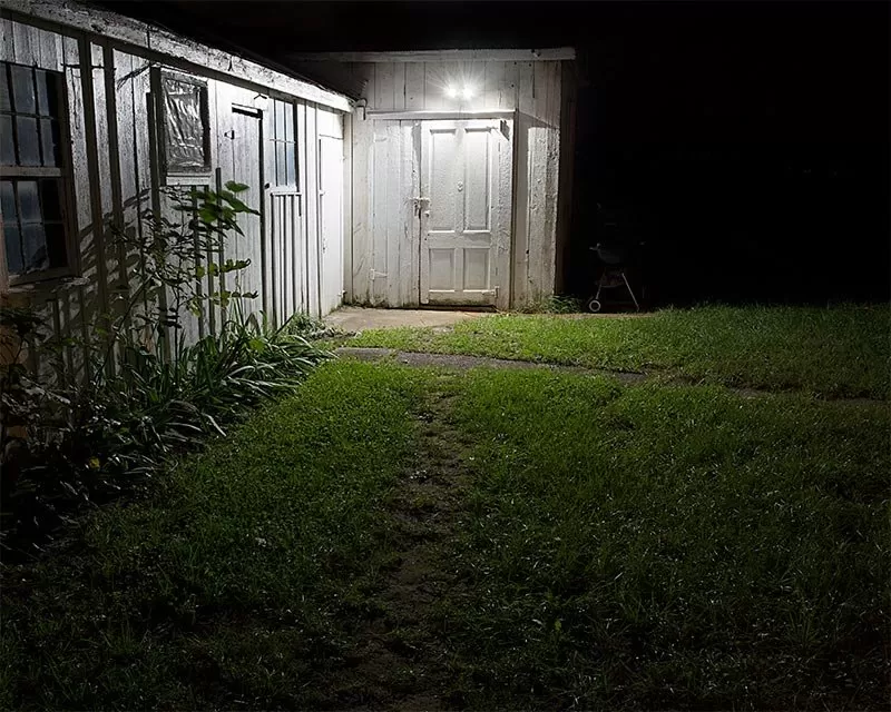 30W LED Security Light - Motion Sensor - 180° Detection - 2 Adjustable Light Heads - 2,550 Lumens - 5000K 7 30W LED Security Light - Motion Sensor - 180° Detection - 2 Adjustable Light Heads - 2,550 Lumens - 5000K - Image 7