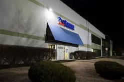 80W LED Wall Pack - Integrated Photocell - Easy Installation - 10400 Lumens - Glass Lens - 400W MH Equivalent - 5000K - Cool White -Lighting Decoration Store wll41036 3kx across street 2