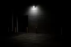 28W LED Wall Pack With Integrated Photocell - 2,800 Lumens - Glass Lens - 70W Metal Halide Equivalent - 5000K - Cool White With Photovoltaic Cell -Lighting Decoration Store wp2 nw60 40 app10