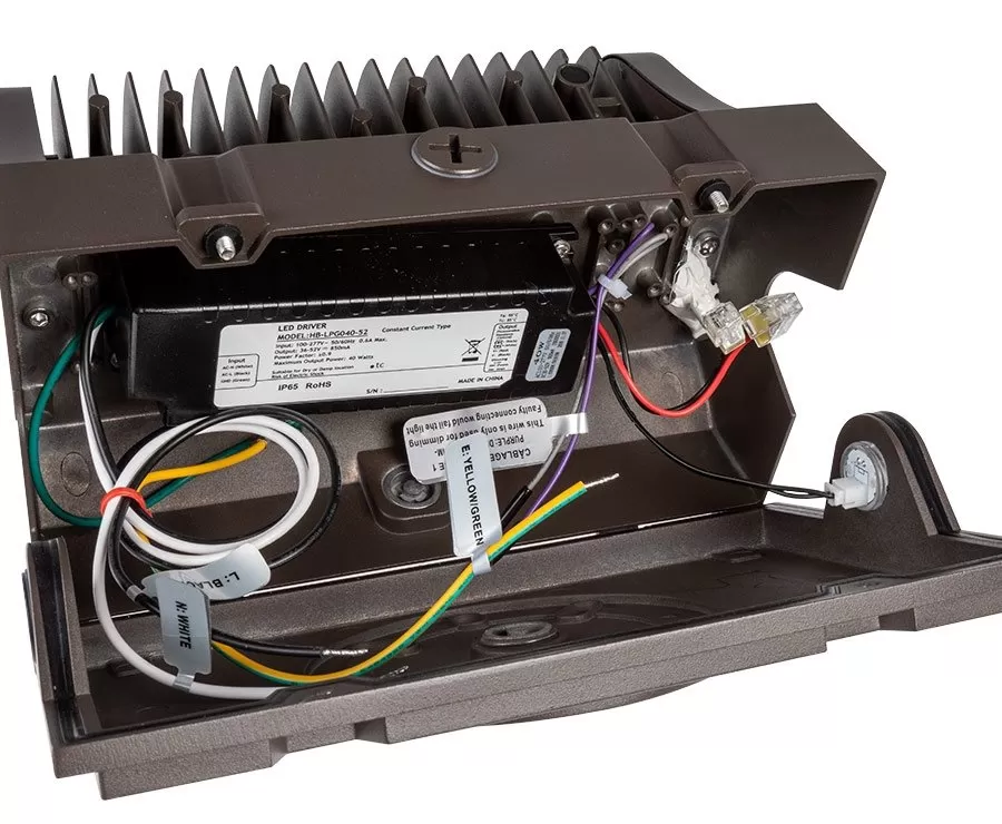 40W Rotatable LED Wall Pack - Bypassable Photocell - 5800 Lumens - 175W MH Equivalent - 4000K / 5000K 4 40W Rotatable LED Wall Pack - Bypassable Photocell - 5800 Lumens - 175W MH Equivalent - 4000K / 5000K - Image 4