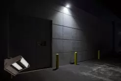 80W Rotatable LED Wall Pack - Integrated Photocell - 11200 Lumens - 250W MH Equivalent - 4000K / 5000K -Lighting Decoration Store wpr2 50k80 wst1 brp above garage 2