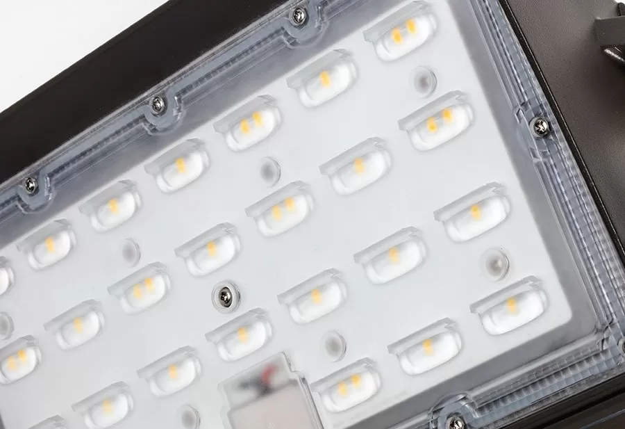 40W Semi Cutoff LED Wall Pack - 4400 Lumens - 175W MH Equivalent - Cool White 6 40W Semi Cutoff LED Wall Pack - 4400 Lumens - 175W MH Equivalent - Cool White - Image 6